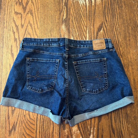 Denizen from Levi’s High Rise Denim Shorts - Picture 2 of 2